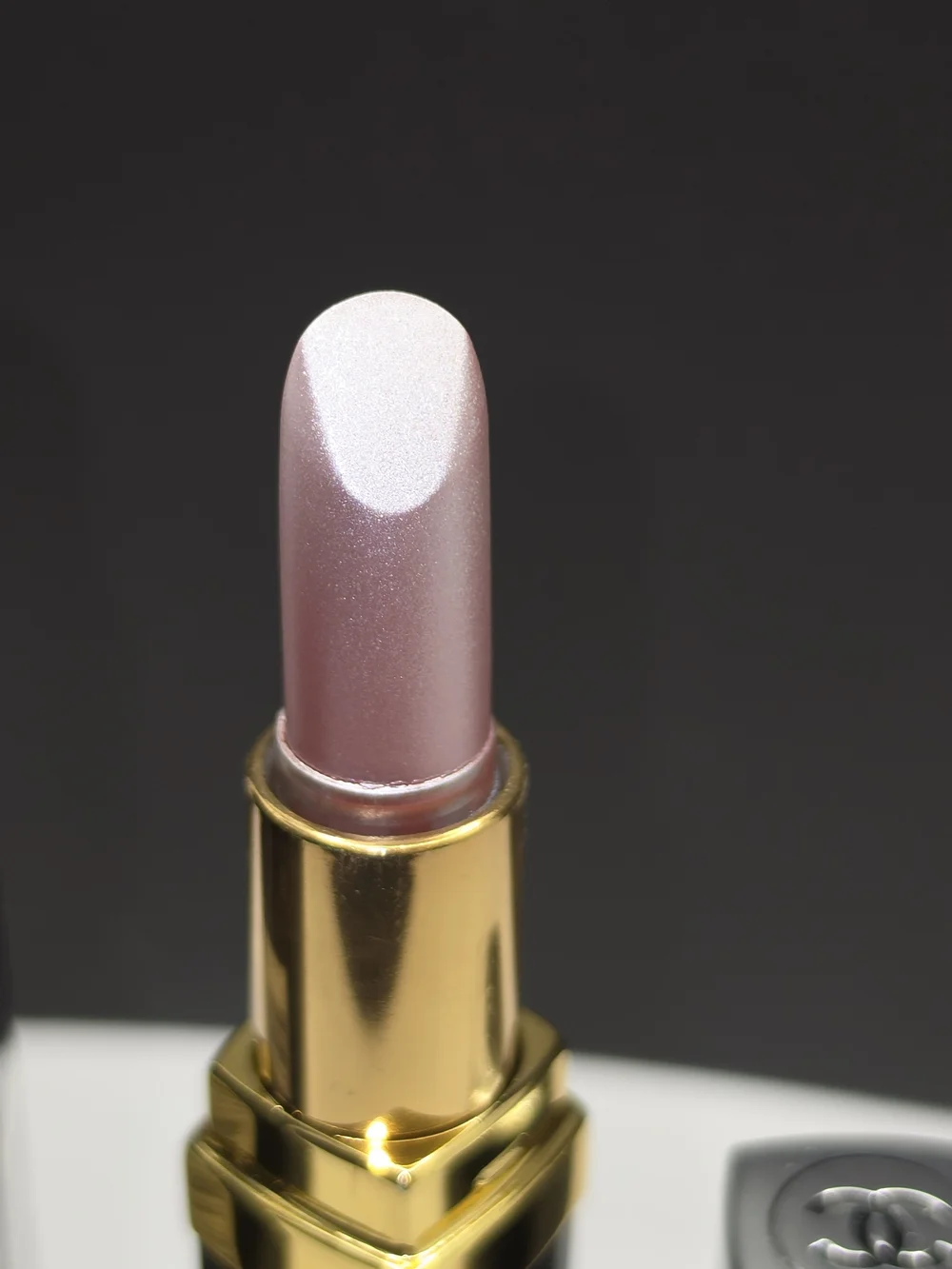 SUPER RARE VINTAGE CHANEL Rouge Lumière Metallic Creme Lipstick - 